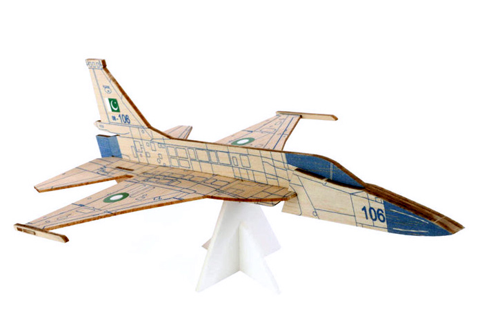 JF-17 Thunder Flygplan Kastmodell Balsabyggsats