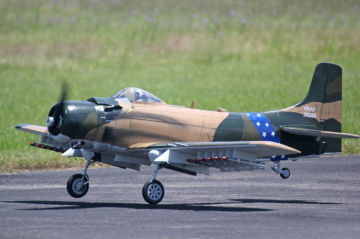 Skyraider Camo 35-60cc Gas 2.15m ARF in the group Brands / S / Seagull / Airplane at Minicars Hobby Distribution AB (SEA348CAMO)