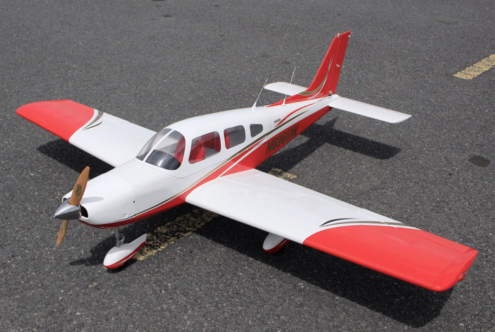 Piper Cherokee Warrior II 221cm 35cc Gas
