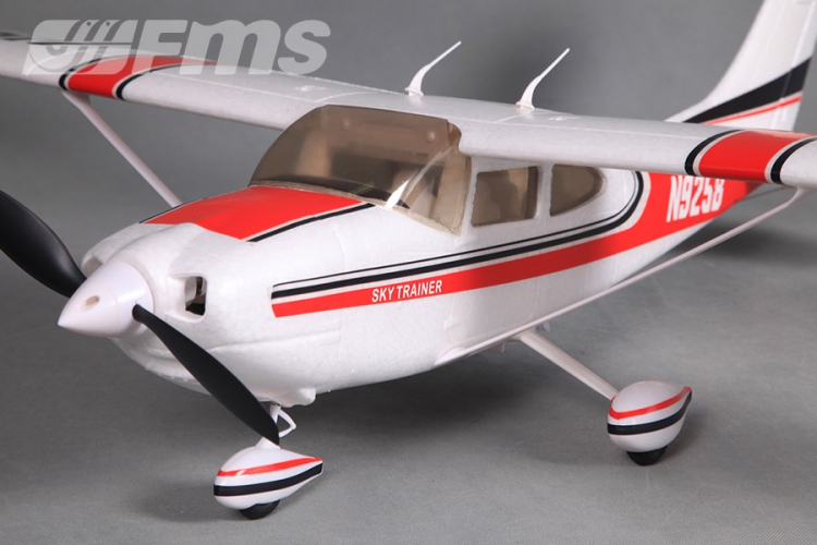 fms sky trainer 182