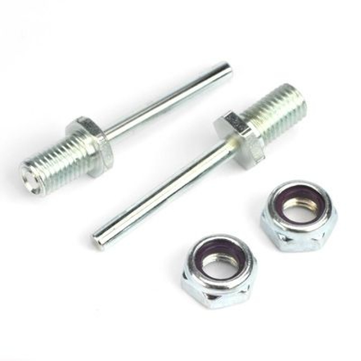 Hjulaxel 4x32 mm (2) i gruppen Katalog / Fabrikat / D / Du-Bro / Hjul hos Minicars Hobby Distribution AB (13247)