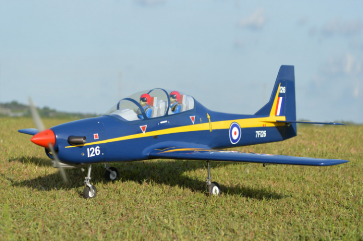 Tucano 1730mm .65-95/15cc GP/Bensin/EP ARF* i gruppen Katalog / Modeller R/C / Flygplan hos Minicars Hobby Distribution AB (BH173)