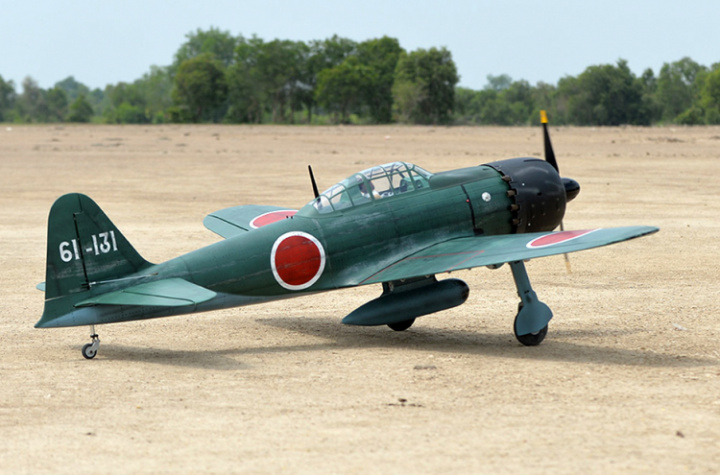 Zero 2385mm 60cc Infällbara Landställ ARTF i gruppen Katalog / Modeller R/C / Flygplan hos Minicars Hobby Distribution AB (BH180)