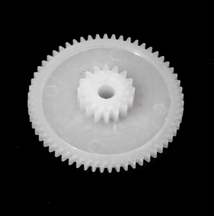 Drev 1:a plast S5801*Repl. by FP1M11K18502 i gruppen Katalog / Tillbehör & Delar / Servon hos Minicars Hobby Distribution AB (FP1M11K00401)
