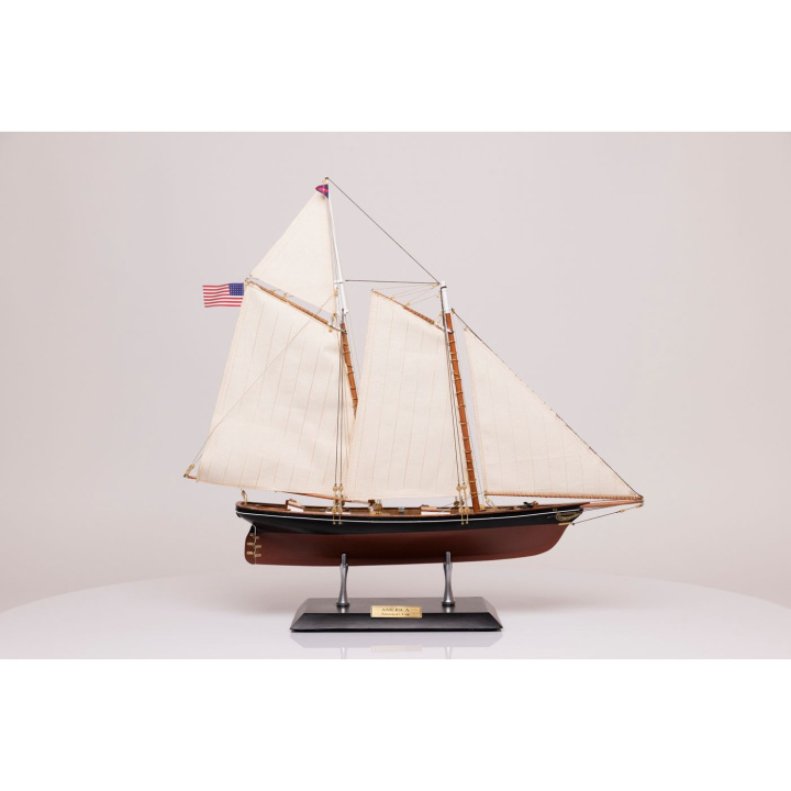OcCre America 1851 America´s Cup 1/75 540mm i gruppen Katalog / Bygghobby / Byggsatser Trä & Metall / Träbåtar hos Minicars Hobby Distribution AB (OC12014)