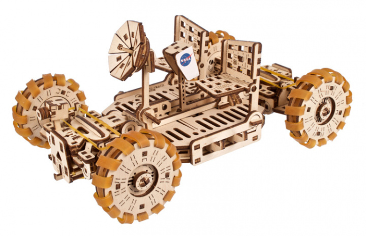 Ugears NASA Lunar Rover i gruppen Katalog / Bygghobby / Byggsatser Trä & Metall / Träbyggsatser Mekaniska hos Minicars Hobby Distribution AB (UG70236)
