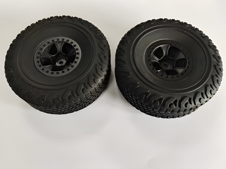 Tire & Wheel (2) in der Gruppe Katalog / RC-Zubehör / Spare Parts / Cars bei Minicars Hobby Distribution AB (WL2643)