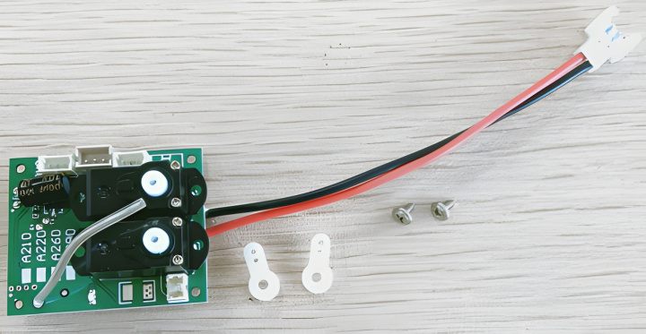 Receiver & Servo Board Unit - P40 in the group Catalog / Accessories & Parts / Receivers / Recievers at Minicars Hobby Distribution AB (WLA220.0012)