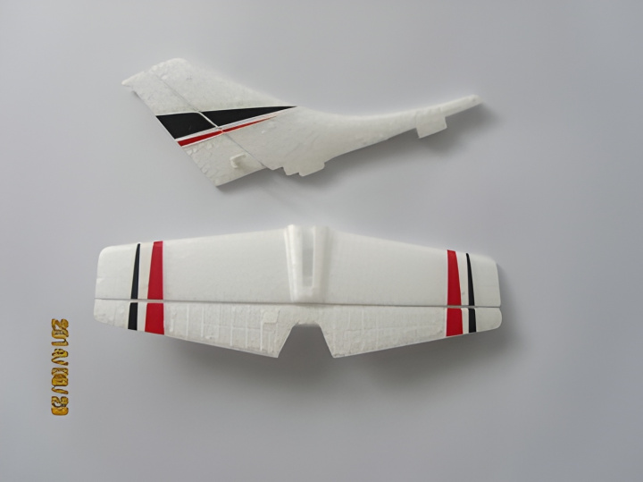 Tail Fin & Stabilizer Set - F949S in der Gruppe Katalog / RC-Zubehör / Spare Parts / Airplane bei Minicars Hobby Distribution AB (WLF949S.0002)